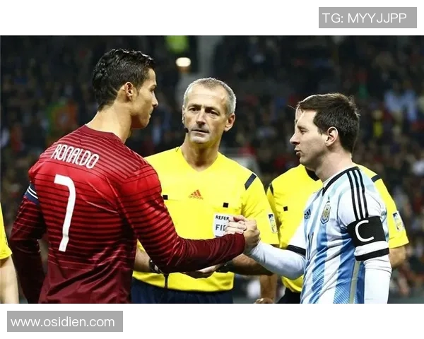 2025年足球新星崛起:梅西、C罗后时代的青年才俊如何改变比赛格局 2025年足球新星崛起:梅西、C罗后时代的青年才俊如何改变比赛格局